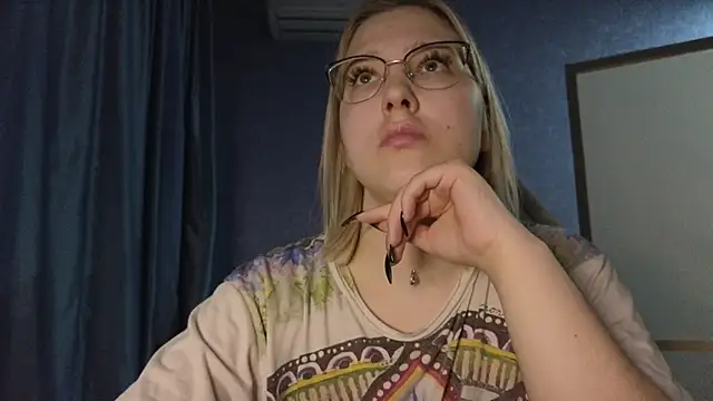 HotBrandyX online show from 11-15-25, 02:43