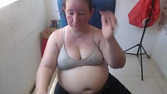 Snapshot of Yohis_Kiut25 chatting on 07-17-26, 03:53 Yohis Kiut25 online show from 07-17-26, 03:53