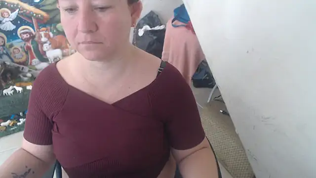 Yohis Kiut25 online show from 11-17-25, 05:06