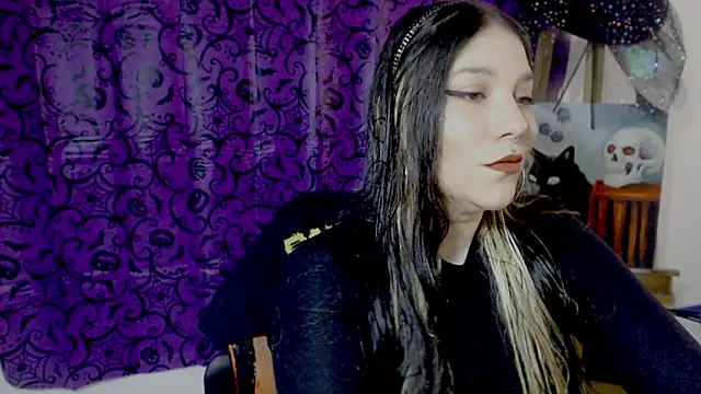 sharonnleon online show from 10-11-25, 05:25