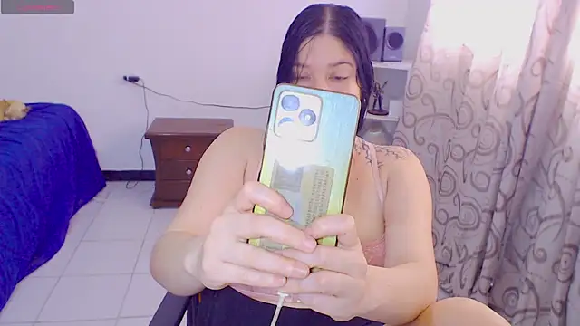 sharonnleon online show from 03-25-26, 07:13