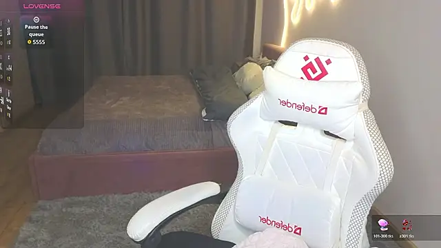 MargaretSweet1 online show from 03-10-26, 03:32