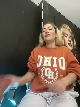 viktoria davis  online show from 03-04-26, 10:17