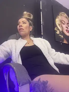 viktoria davis  online show from 03-14-26, 12:05