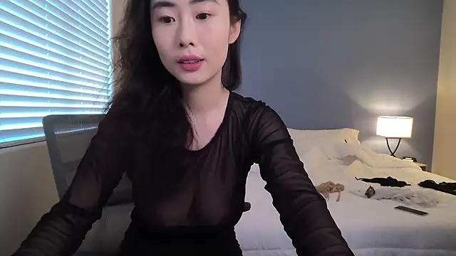 ha888we online show from 10-04-25, 04:08