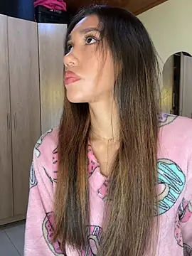 zoe storm online show from 04-17-26, 11:40