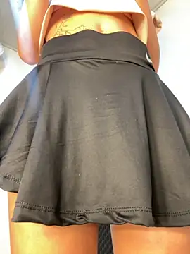 zoe storm online show from 11-10-25, 12:48