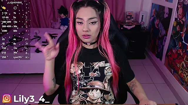 Snapshot of lily3_4 chatting on 02-12-25, 07:13 lily3 4 online show from 02-12-25, 07:13