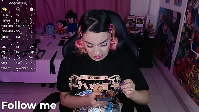 Snapshot of lily3_4 chatting on 11-08-25, 07:23 lily3 4 online show from 11-08-25, 07:23