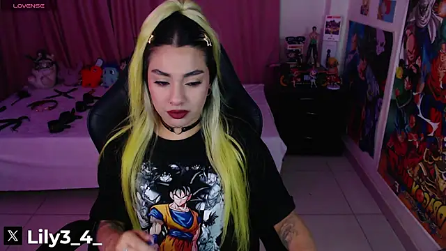 lily3 4 online show from 04-16-26, 07:31