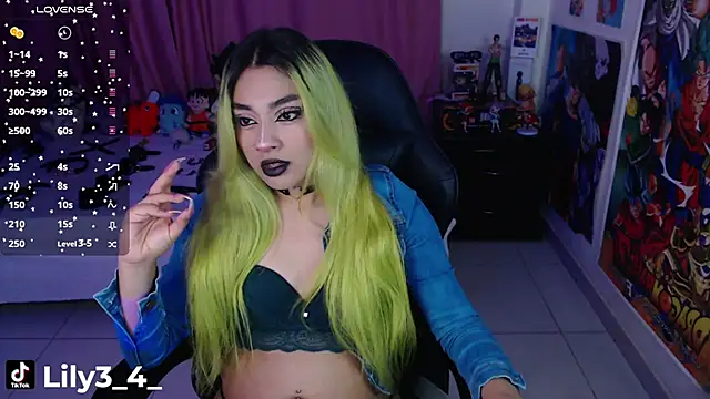 lily3 4 online show from 04-18-26, 06:49