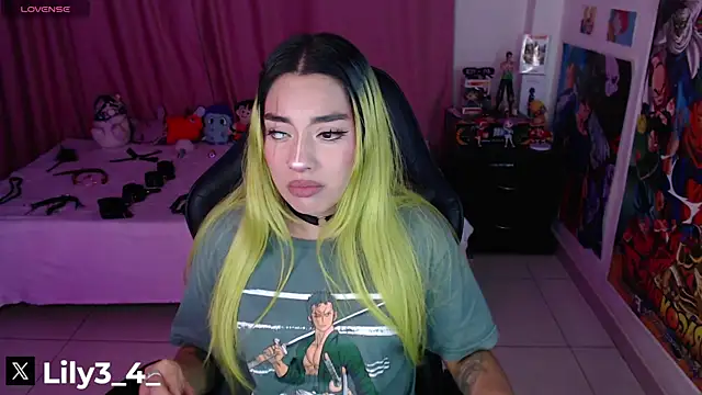 lily3 4 online show from 06-11-26, 07:27