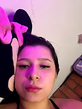  Amber Brown online show from 10-12-25, 05:25