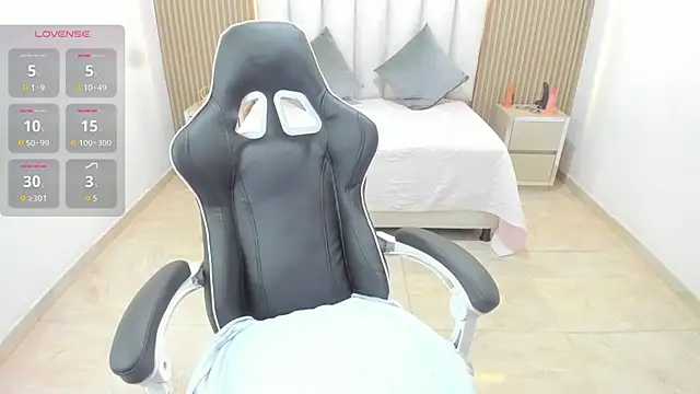 Zulema hamdi online show from 02-24-26, 10:27