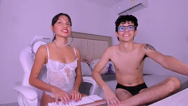 purpleonfir3 online show from 01-18-25, 04:59