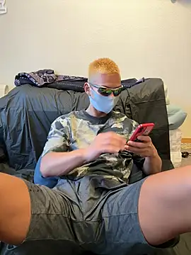 ki--kun online show from 04-19-26, 02:12