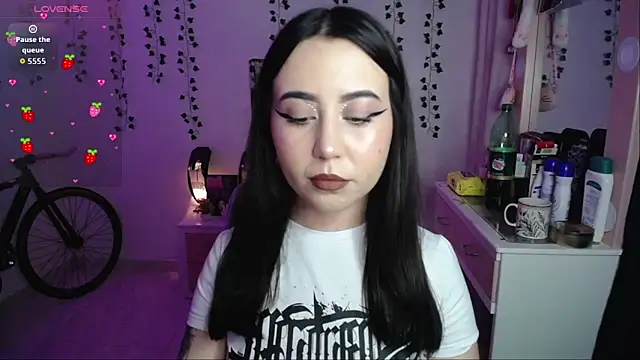  codeline online show from 12-19-25, 04:49