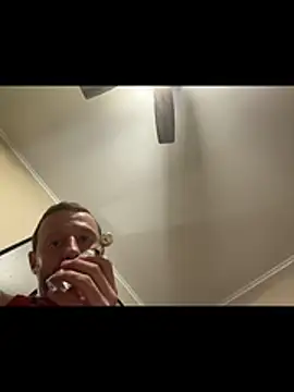 Snapshot of biggzee6 chatting on 02-11-26, 04:34 biggzee6 online show from 02-11-26, 04:34