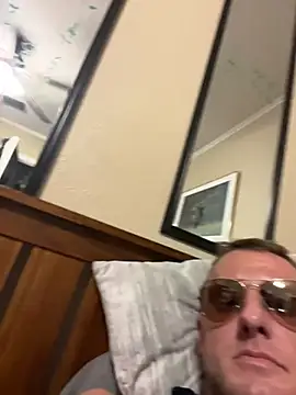 biggzee6 online show from 10-18-25, 07:05