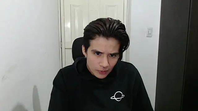 Snapshot of Dha_lia0 chatting on 01-19-25, 07:25 Dha lia0 online show from 01-19-25, 07:25