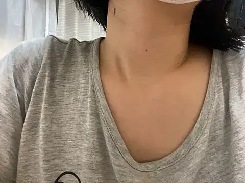 riri riri jp online show from 10-08-25, 11:23