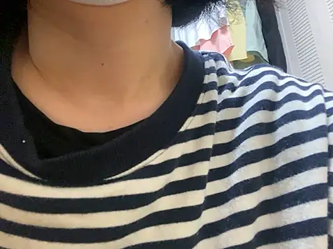 riri riri jp online show from 11-08-25, 03:48