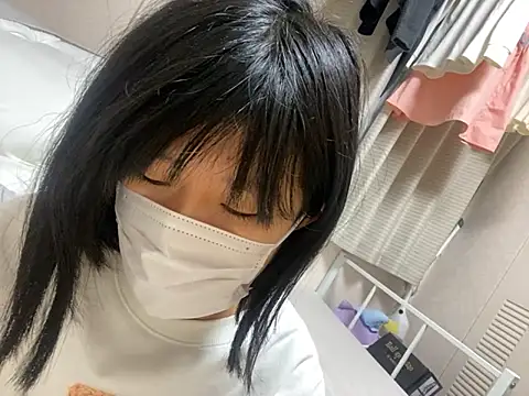 riri riri jp online show from 11-13-25, 10:41