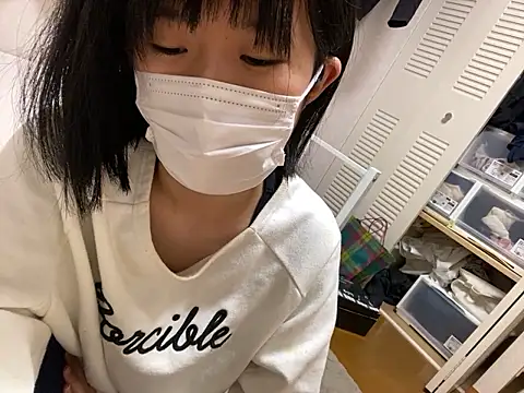 riri riri jp online show from 10-16-25, 09:39