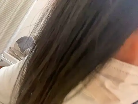 riri riri jp online show from 12-15-25, 11:27