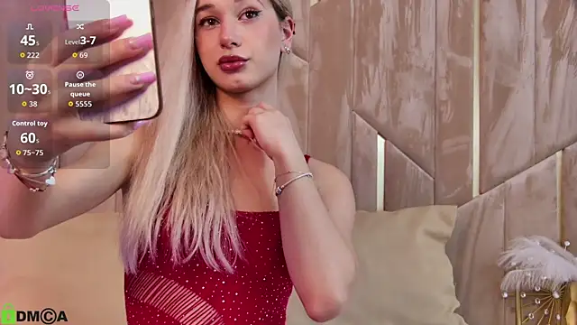 MaeveDream online show from 03-03-26, 08:49