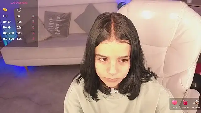 Nicole Foxx  online show from 03-29-26, 07:37