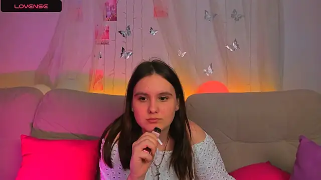 Chelsy Berry online show from 02-02-25, 04:43