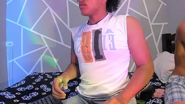 Snapshot of DanteAndKyle chatting on 03-25-26, 10:41 DanteAndKyle online show from 03-25-26, 10:41