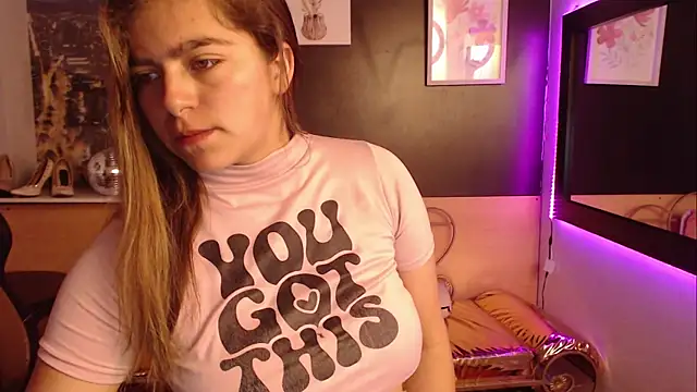 Kitten Cam online show from 09-24-25, 02:51