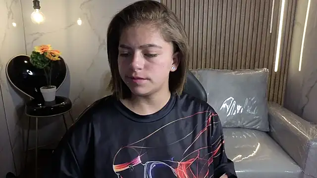 Kitten Cam online show from 02-24-26, 04:02