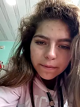 Kitten Cam online show from 11-17-25, 03:27