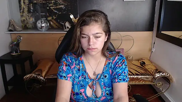 Kitten Cam online show from 10-19-25, 12:30