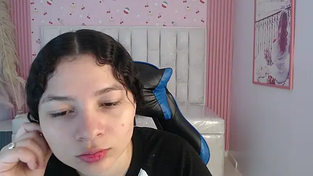 shalon diaz s online show from 12-05-25, 01:21