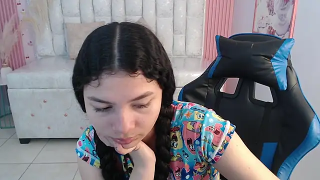 shalon diaz s online show from 11-07-25, 01:04