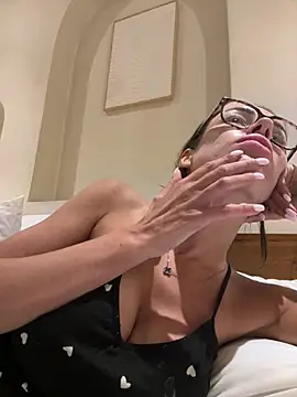 SexySophiaax online show from 03-11-26, 02:00