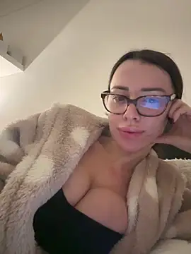 SexySophiaax online show from 12-18-25, 09:18