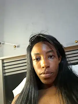 Snapshot of melangelo17 chatting on 02-24-25, 11:21 melangelo17 online show from 02-24-25, 11:21