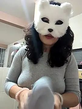 GinnyDelice online show from 03-02-25, 01:37