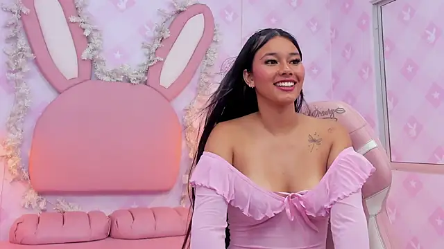 Snapshot of LIA_SWAN_ chatting on 02-07-26, 05:15 LIA SWAN online show from 02-07-26, 05:15