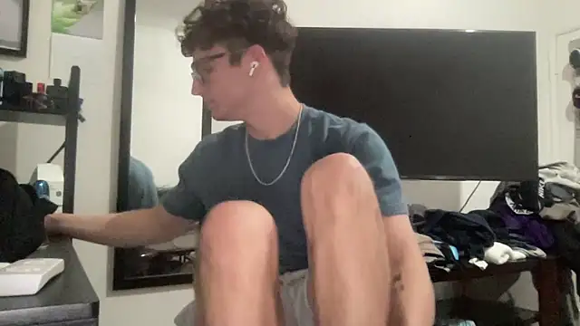 ryan 28747 online show from 11-29-25, 01:17