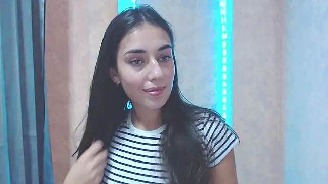 Lovelllyy online show from 09-28-25, 10:55