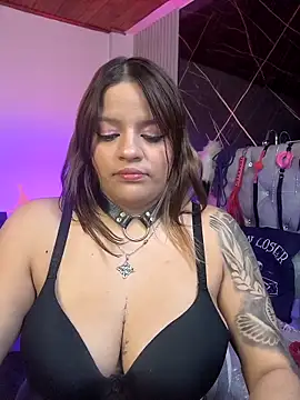 victoria  floyd online show from 02-14-26, 12:38