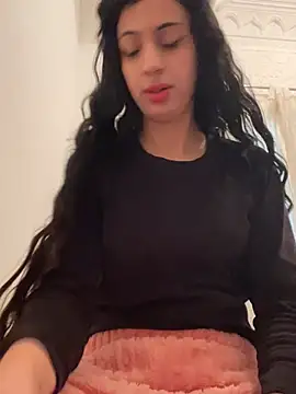 Snapshot of majdolin78 chatting on 02-21-25, 10:39 majdolin78 online show from 02-21-25, 10:39