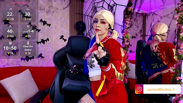 Aurora thomas  1 online show from 11-01-25, 12:50