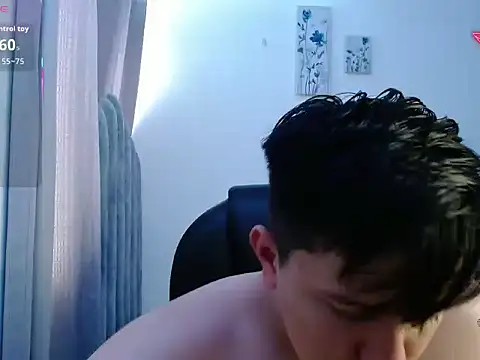 Snapshot of Alan_red chatting on 07-02-26, 03:40 Alan red online show from 07-02-26, 03:40